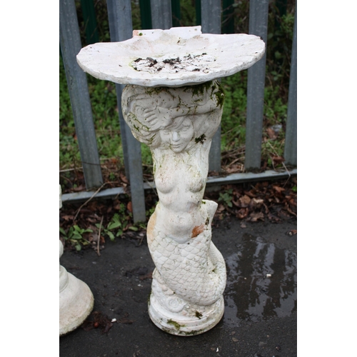 1N - Plastic bird bath 28