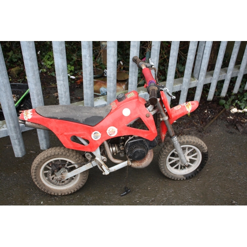 84 - Childs mini moto spares or repairs