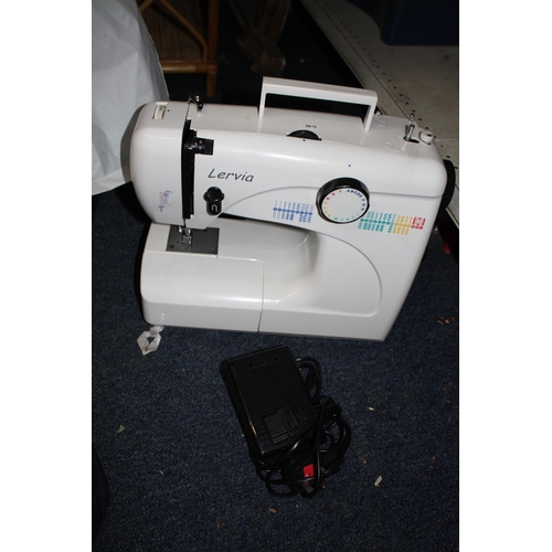 1461 - Lervia sewing machine & pedal- from Lidl