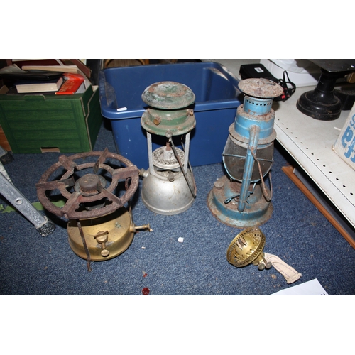 1462 - 2 storm lanterns & brass burner