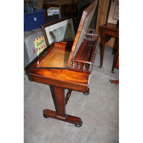 1537 - 19th Century rosewood Davenport 32