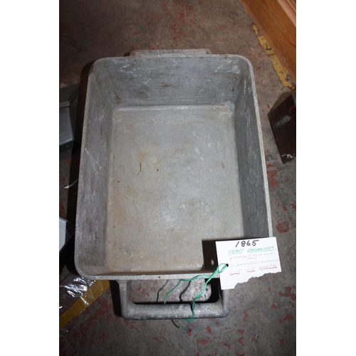 182 - Heavy duty galvanised pan 8