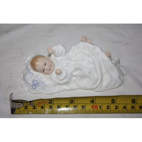 494 - Royal Doulton New Baby 5 1/2