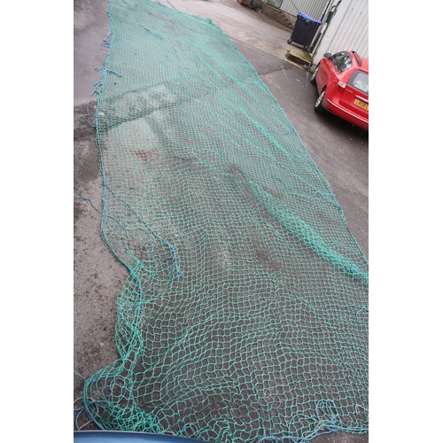 120 - Large cargo net approx. 49' x 12'