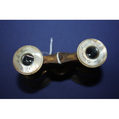 1485 - Cam Optician Paris opera glasses- Jumelle Duchesse dented