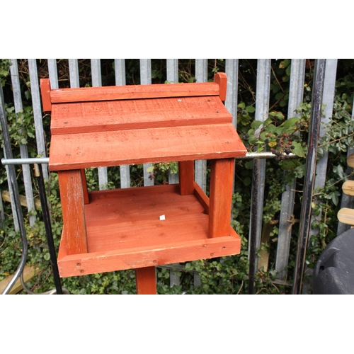 82 - Stained wood bird table