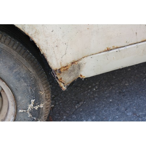 2 - BARN FIND 1957 Standard 10 saloon car, older V5 present