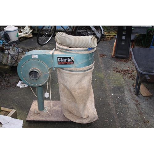 61 - Clarke wood worker dust extractor