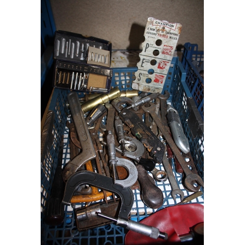 268 - 3 micrometers, box tools etc