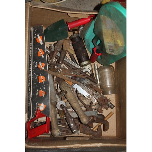 297 - Box tools etc