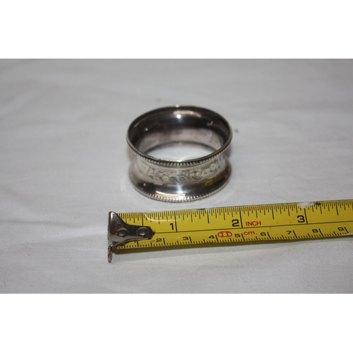 1128 - Silver napkin ring 9.4 grammes