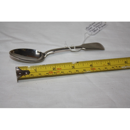 1135 - Edinburgh 1840 silver fiddle pattern spoon 21 grammes