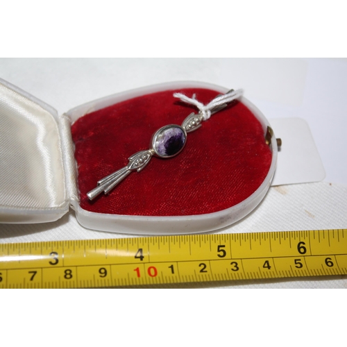 1301 - Silver blue john bar brooch