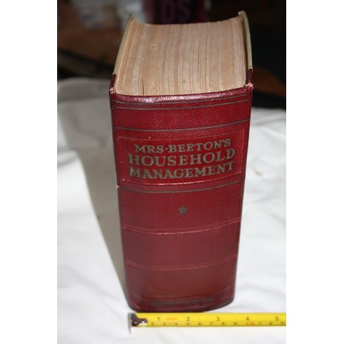 1527 - Mrs Beetons Household Management book