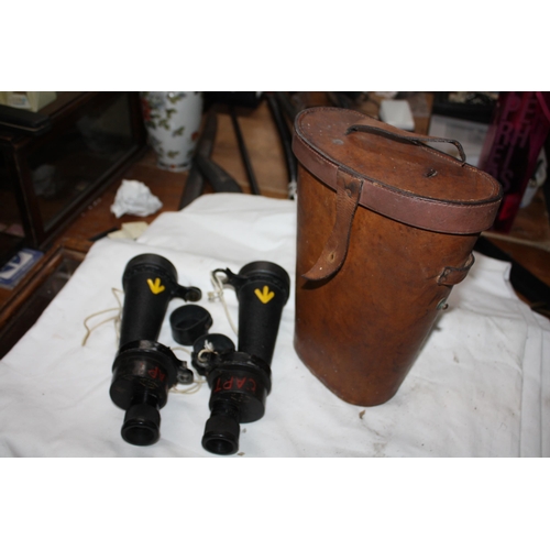 1549 - Leather cased Barr & Stroud binoculars a/f