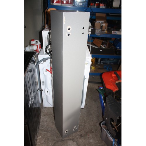 1B - Gun cabinet complete with 4 keys 52