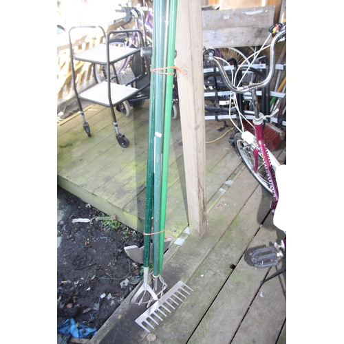 73 - Long handled galvanised garden tools