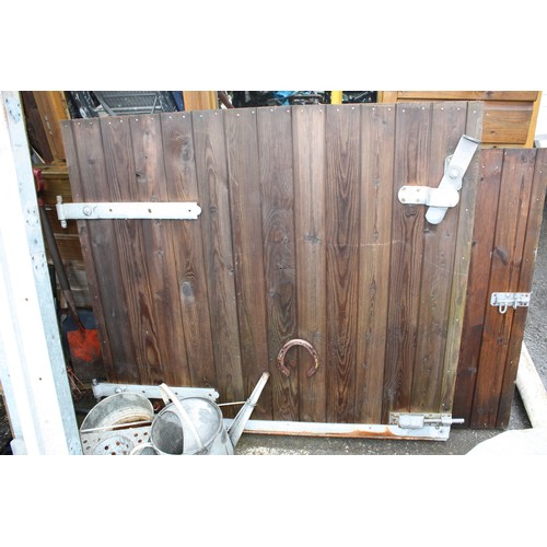 117 - 2 Stable doors with hinges and framework 79