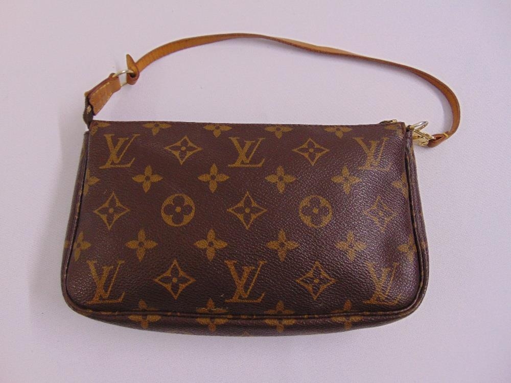 Louis Vuitton Purse Strap - 2,281 For Sale on 1stDibs