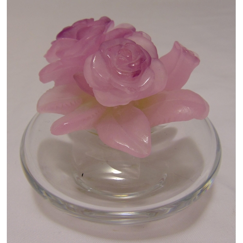 128 - A Daum circular glass bowl with Pate de Verre floral cover in the form of pink flowers, 11cm (h)