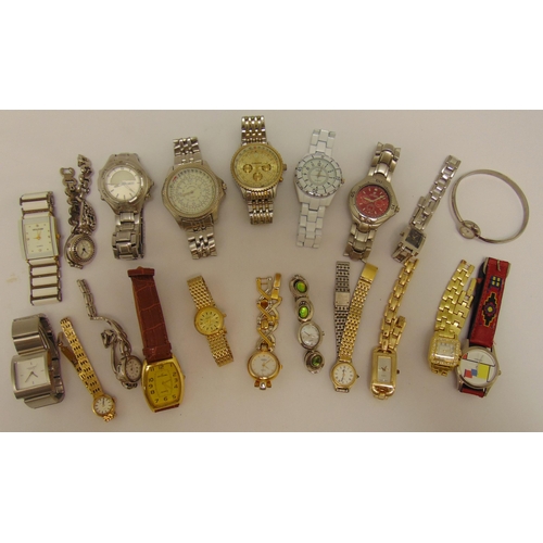 270 - A quantity of ladies and gentlemans fashion wristwatches to include Sekonda and Avia (20)