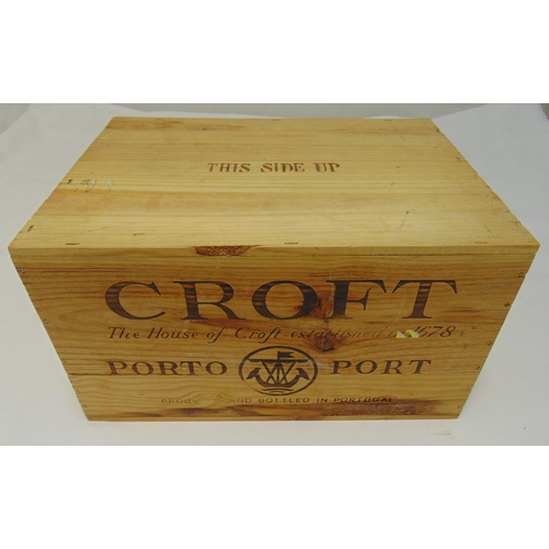 440 - A case of twelve 75cl bottles of Crofts Quinta Da Roeda 1983 vintage port