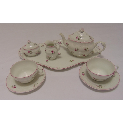 77 - Richard Ginori tea for two set to include a tray, two cups and saucers, sugar bowl, milk jug and tea... 