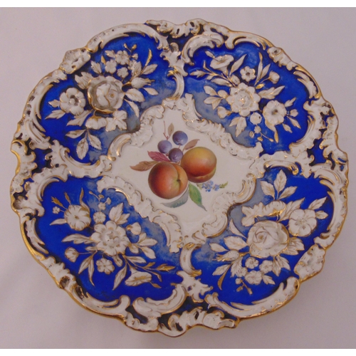 97 - A Meissen fruit dish decorated with peaches, grapes and gilded borders, 27.5cm (d)