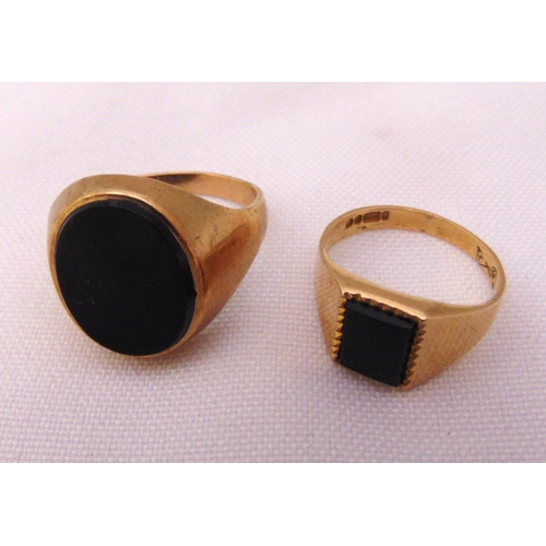 332 - Two 9ct gold and onyx signet rings, approx total weight 6.7g