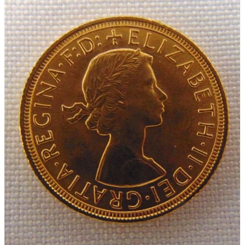 359 - 1959 gold Sovereign in fitted case