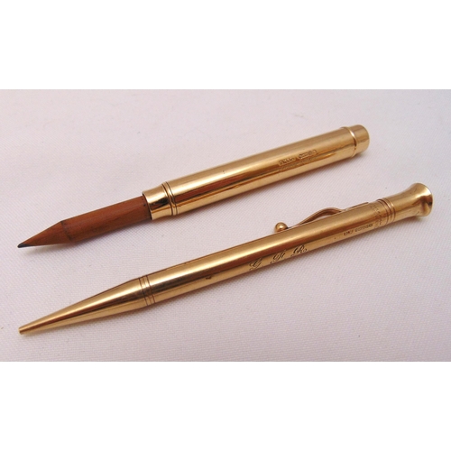 216 - 9ct gold propelling pencil and a 9ct gold retracting pencil