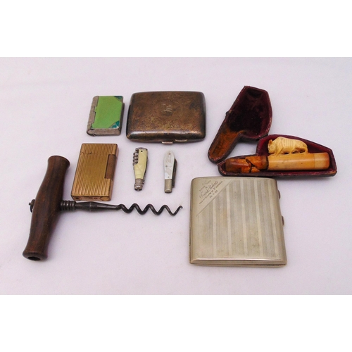 228 - A quantity of collectables to include a Dupont gold plated lighter, two cigarette cases, two penkniv... 