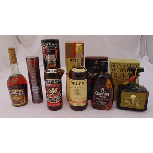 286 - A quantity of alcohol to include whisky, cognac and port (6)