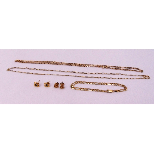 386 - Two 9ct gold chains and 9ct gold bracelet and two pairs of 9ct gold earrings, approx total weight 13... 