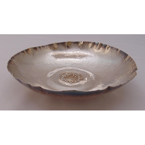 419 - A hallmarked silver hand hammered circular dish approx 240g, London 1970