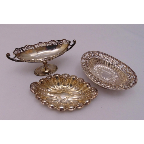 431 - Three hallmarked silver bonbon dishes of various form and size, approx total weight 310g