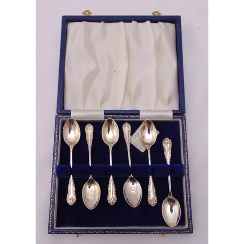 461 - A cased set of hallmarked silver coffee spoons