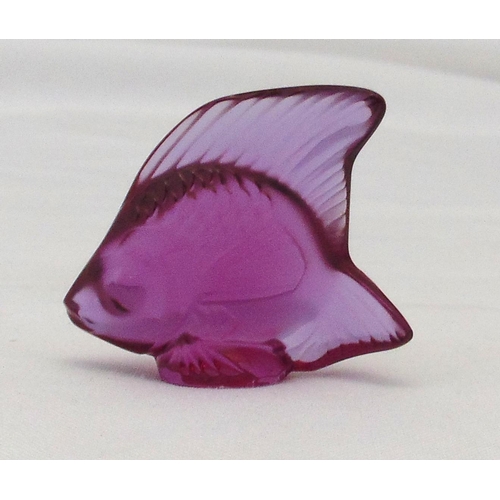 195 - Lalique amethyst colour crystal fish figurine, signed to the base, 4.5 x 5.5 x 2cm