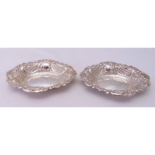 378 - Two hallmarked silver shaped oval bonbon dishes London 1956 and 1963, approx total weight 178g