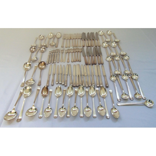 409 - A quantity of silver plated flatware to include Mappin and Webb