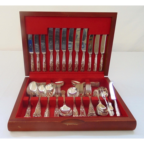 411 - A canteen of Kings pattern silver plated flatware for six place settings to include knives, forks, s... 