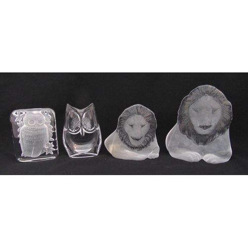 131 - Two Daum glass paperweights of owls and two glass figurines of lions by Royal Korona Glass Sweden, t... 