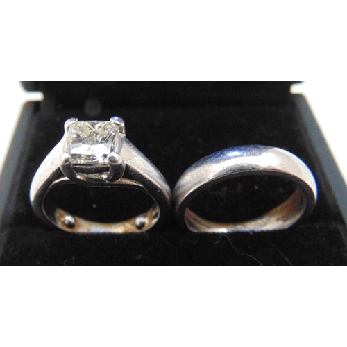 275 - Platinum diamond solitaire engagement ring to include GIA certificate and a matching wedding band, d... 