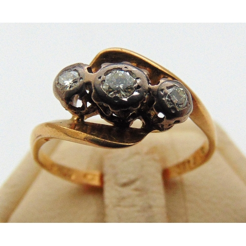 281 - 18ct gold and diamond three stone dress ring, approx total weight 2.1g