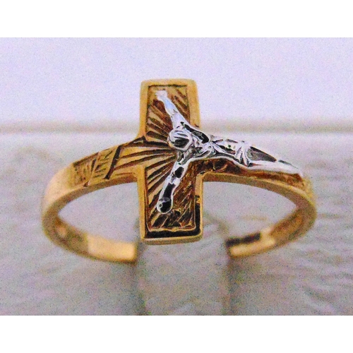 297 - 9ct gold Crucifix ring, approx total weight 1.6g