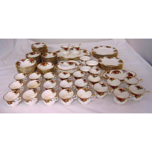 86 - Royal Albert Old Country Roses dinner and tea service to include plates, bowls, cups, saucers, platt... 