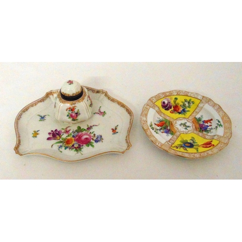 115 - A Dresden inkstand, the inkwell with domed hinged cover decorated throughout with floral sprays 22 x... 