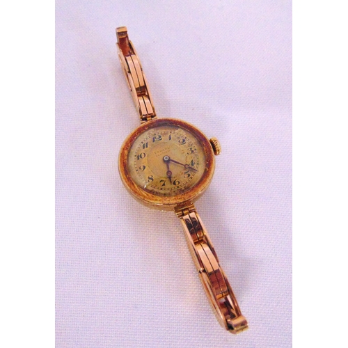 261 - 9ct gold ladies bracelet wristwatch by Edwards of Glasgow in original case, approx total weight 26.1... 