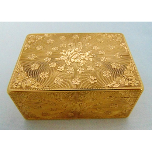 251 - Louis XV rectangular gold snuffbox by Lazare Antoine Clérin of Paris circa 1754 chased with flowers,... 