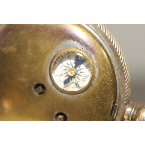 128 - 800 silver Islamic pocket watch with compass for prayer